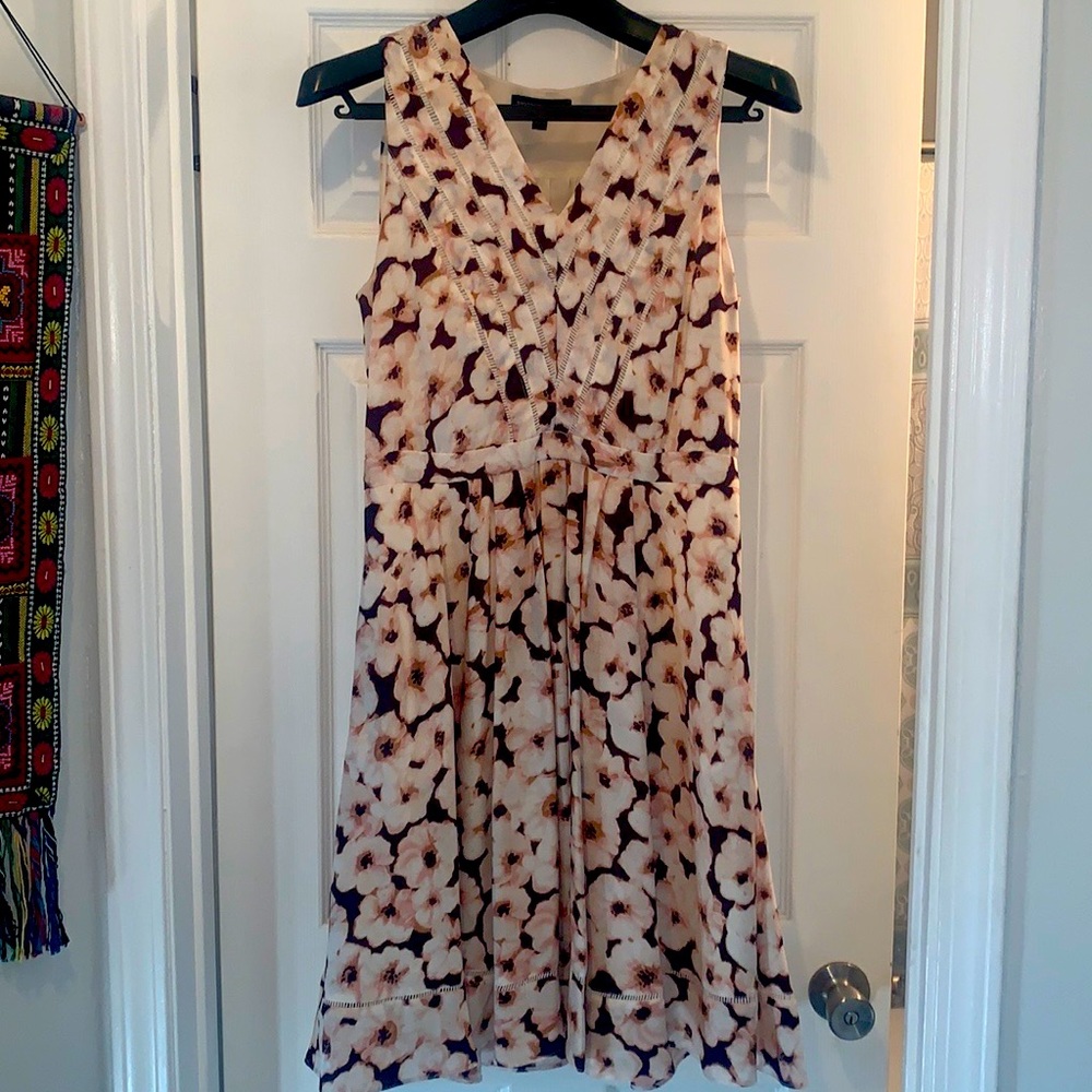 Banana republic flowy dressy